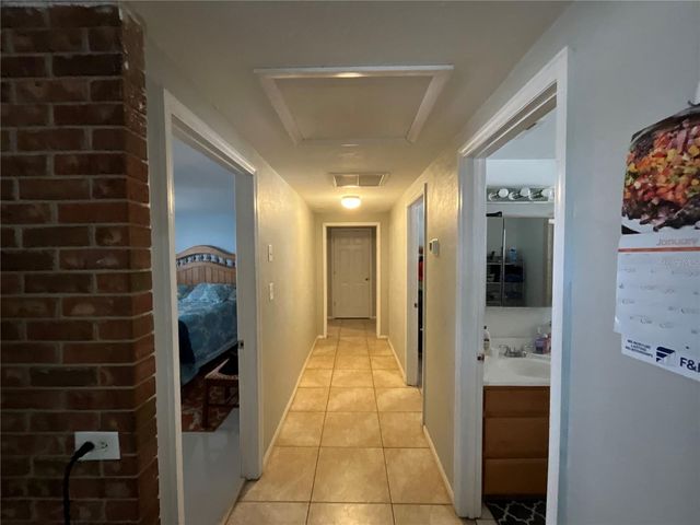 20735 SE HIGHWAY 42, Umatilla, FL 32784