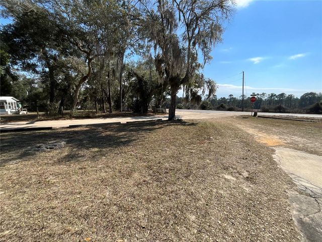 20735 SE HIGHWAY 42, Umatilla, FL 32784
