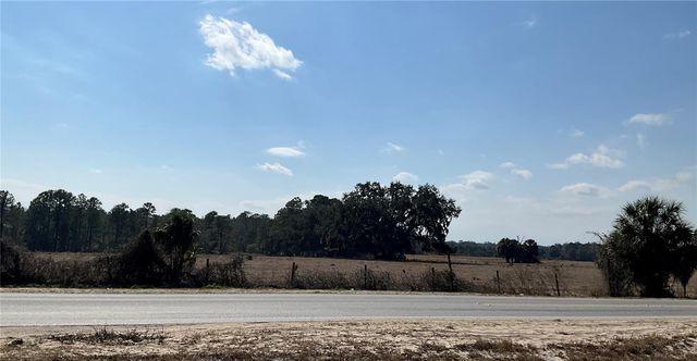 20735 SE HIGHWAY 42, Umatilla, FL 32784