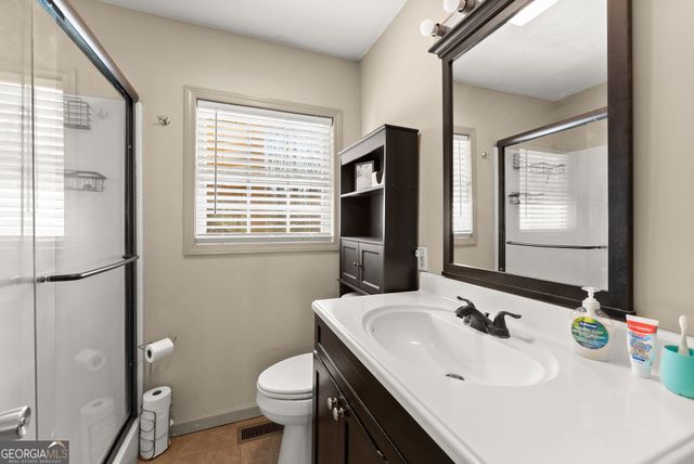 684 Underwood Farm Road, Cleveland, GA 30528