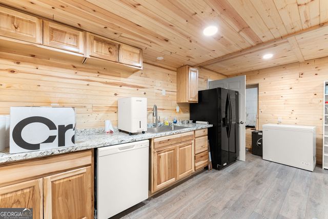 684 Underwood Farm Road, Cleveland, GA 30528