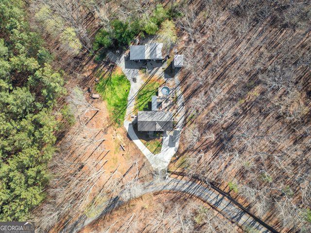 684 Underwood Farm Road, Cleveland, GA 30528