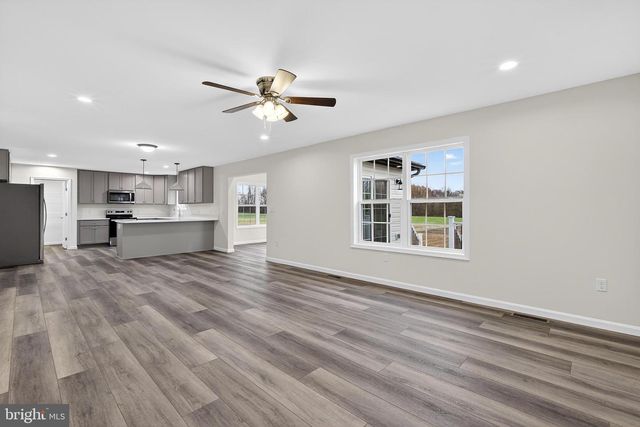 763 W EVENS RD, Viola, DE 19979