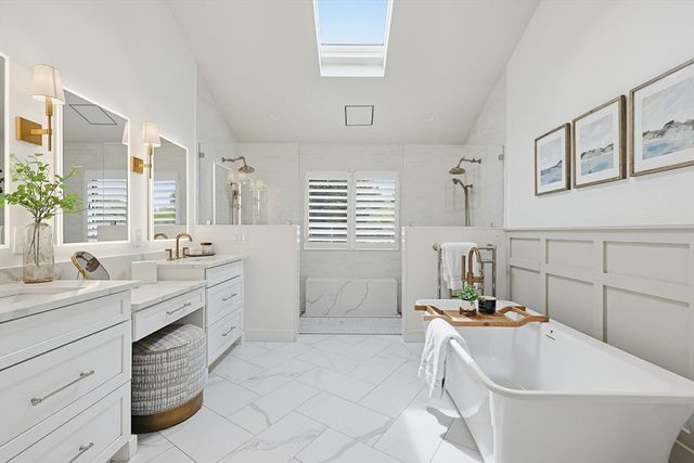 7 Diane Way, Westport, MA 02790