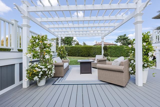 7 Diane Way, Westport, MA 02790