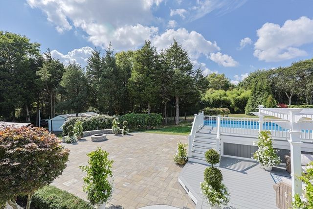 7 Diane Way, Westport, MA 02790