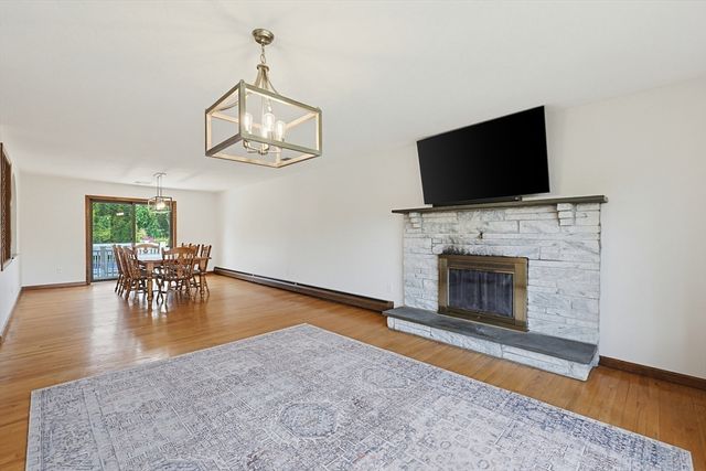 7 Diane Way, Westport, MA 02790