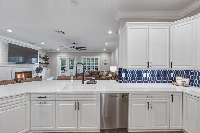 32655 WESLEY WAY, Dade City, FL 33525