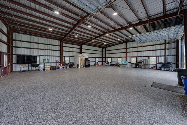 32655 WESLEY WAY, Dade City, FL 33525