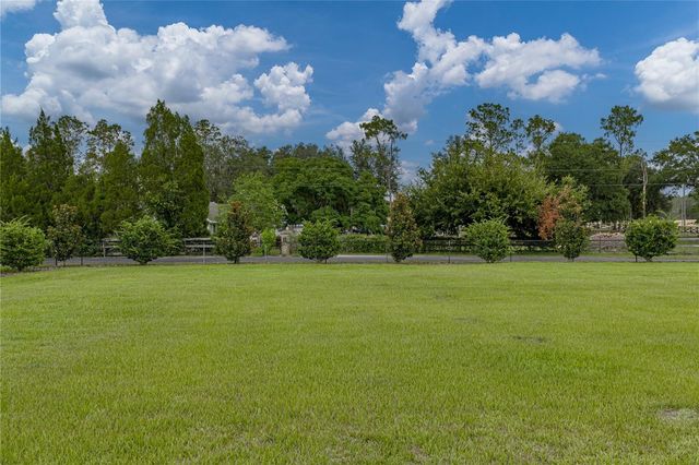 32655 WESLEY WAY, Dade City, FL 33525