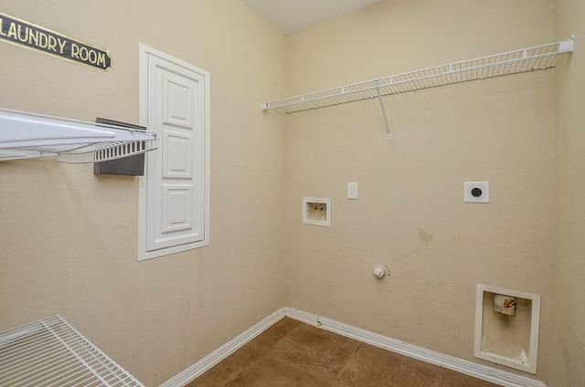 5411 Rio Drive, Baytown, TX 77521