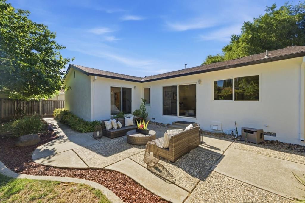Image 26 of property listing at 2984 Silver, San Jose, CA 95135