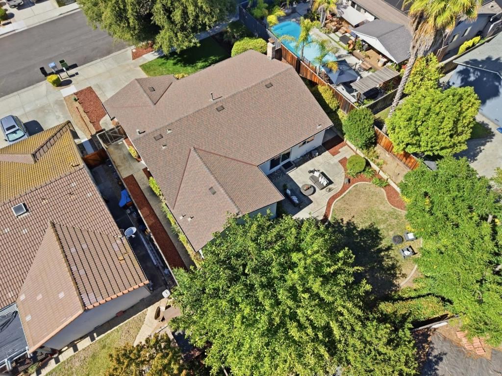 Image 32 of property listing at 2984 Silver, San Jose, CA 95135