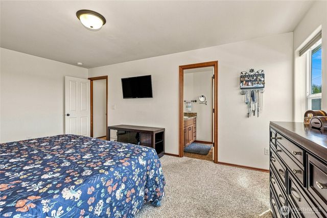 2465 Cirrus Lane, Ferndale, WA 98248
