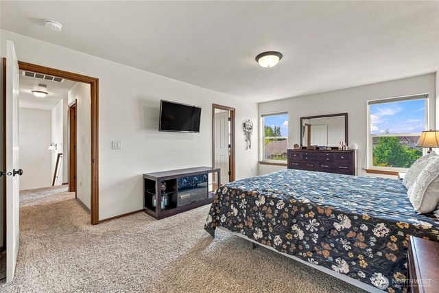 2465 Cirrus Lane, Ferndale, WA 98248