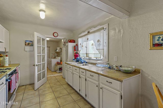 8405 PINON Street, El Paso, TX 79907