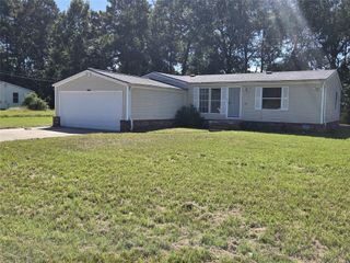16540 Desert Star Drive, Conroe, TX 77302