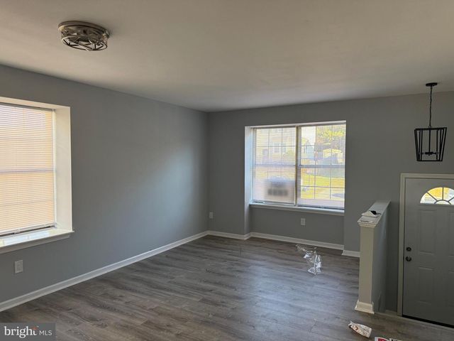 1935 WINSLOW CT, Woodbridge, VA 22191