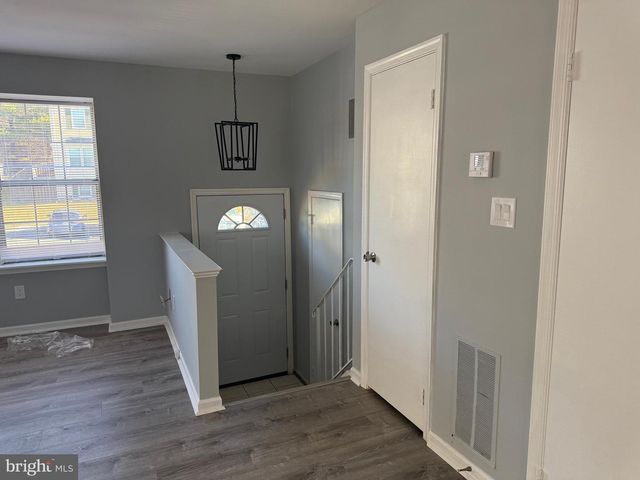 1935 WINSLOW CT, Woodbridge, VA 22191