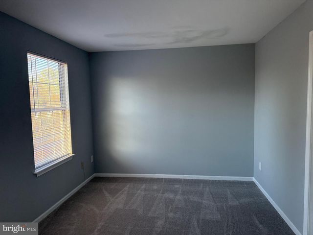 1935 WINSLOW CT, Woodbridge, VA 22191