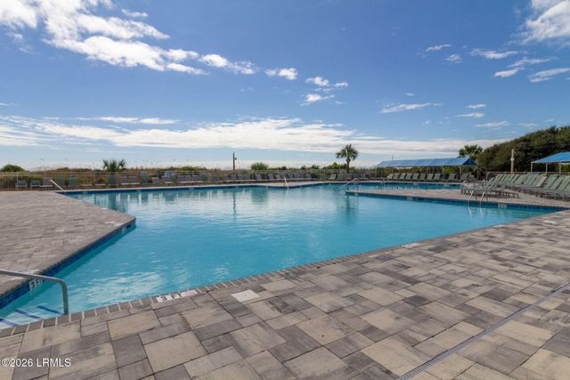 40 Folly Field Rd Apt E24, Hilton Head Island, SC 29928