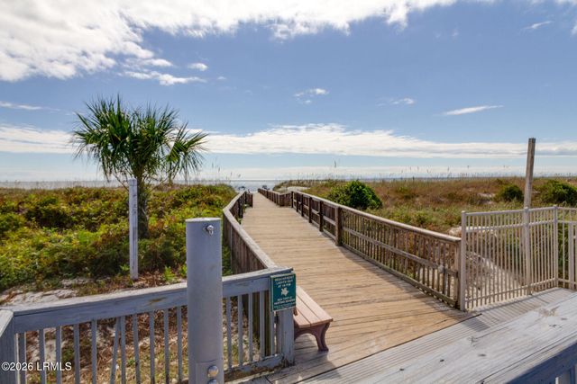 40 Folly Field Rd Apt E24, Hilton Head Island, SC 29928