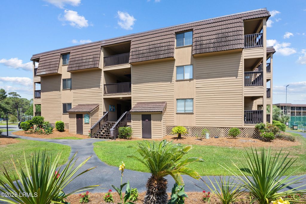 40 Folly Field Rd Apt E24, Hilton Head Island, SC 29928