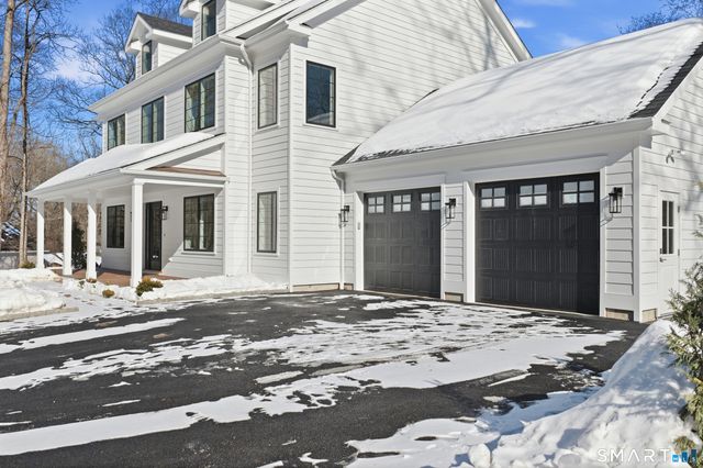 511 Den Road, Stamford, CT 06903