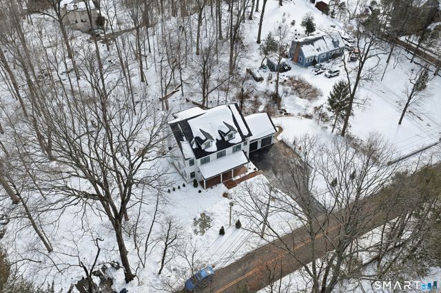 511 Den Road, Stamford, CT 06903