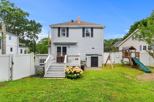 16 Maple Ave, Danvers, MA 01923