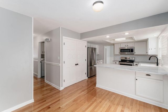 439 Pine Tree Drive NE, Granville, OH 43023