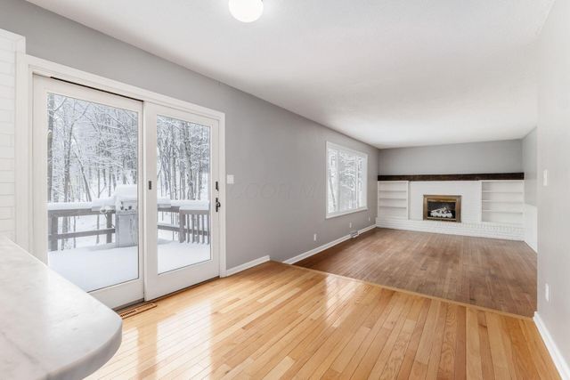 439 Pine Tree Drive NE, Granville, OH 43023