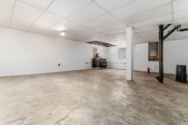 439 Pine Tree Drive NE, Granville, OH 43023