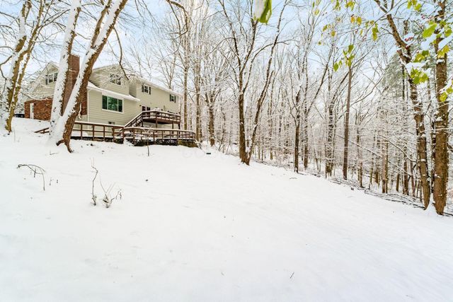 439 Pine Tree Drive NE, Granville, OH 43023