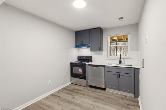 1785 Ralee Drive, Winston-salem, NC 27127