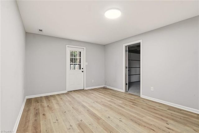 1785 Ralee Drive, Winston-salem, NC 27127