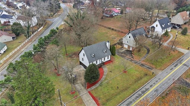 1785 Ralee Drive, Winston-salem, NC 27127