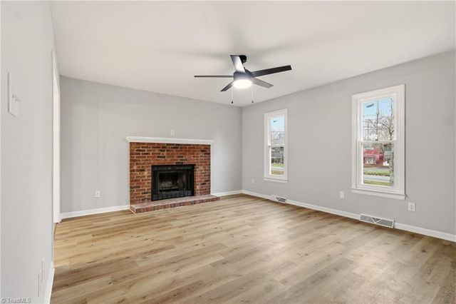 1785 Ralee Drive, Winston-salem, NC 27127