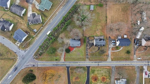 1785 Ralee Drive, Winston-salem, NC 27127