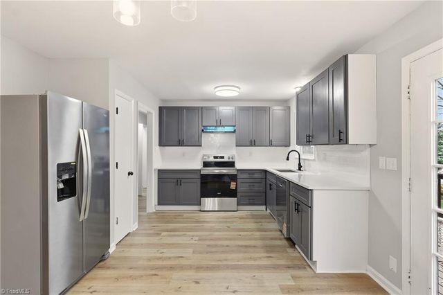 1785 Ralee Drive, Winston-salem, NC 27127