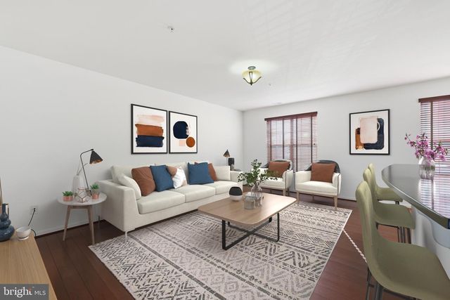 9539 CENTER ST, Manassas, VA 20110