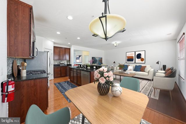 9539 CENTER ST, Manassas, VA 20110