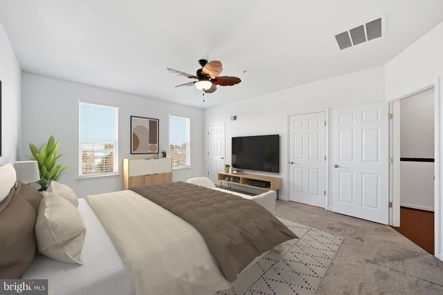 9539 CENTER ST, Manassas, VA 20110