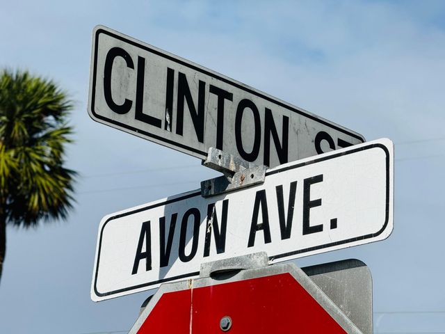 135 Easthampton F, West Palm Beach, FL 33417