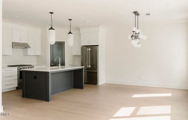 407 Chatham View Road, Cary, NC 27511