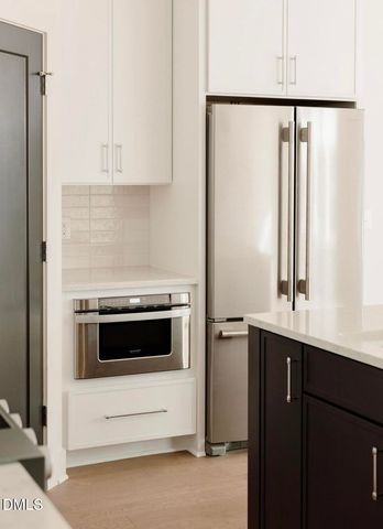 407 Chatham View Road, Cary, NC 27511