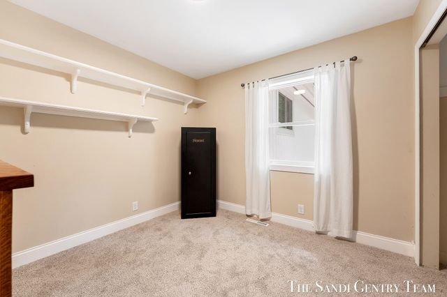 16393 Taft Street, Spring Lake Twp, MI 49456
