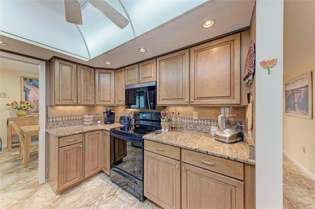4533 KIPLING CIRCLE, Sarasota, FL 34241