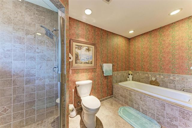 4533 KIPLING CIRCLE, Sarasota, FL 34241