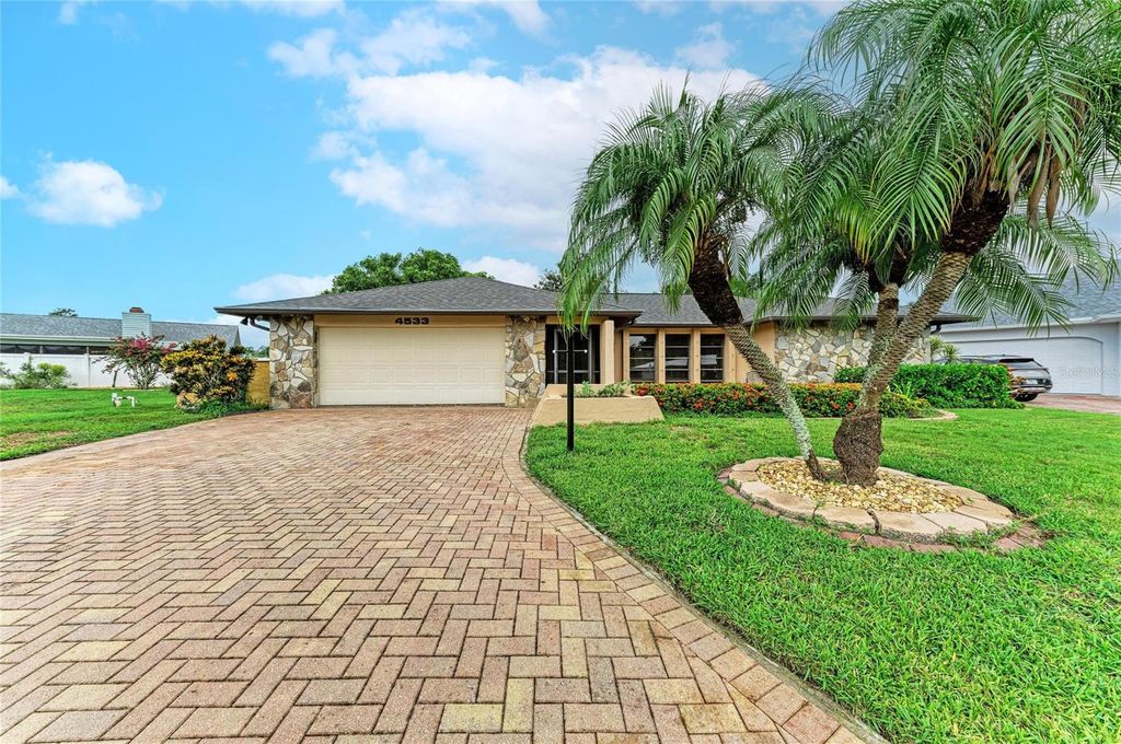 4533 KIPLING CIRCLE, Sarasota, FL 34241